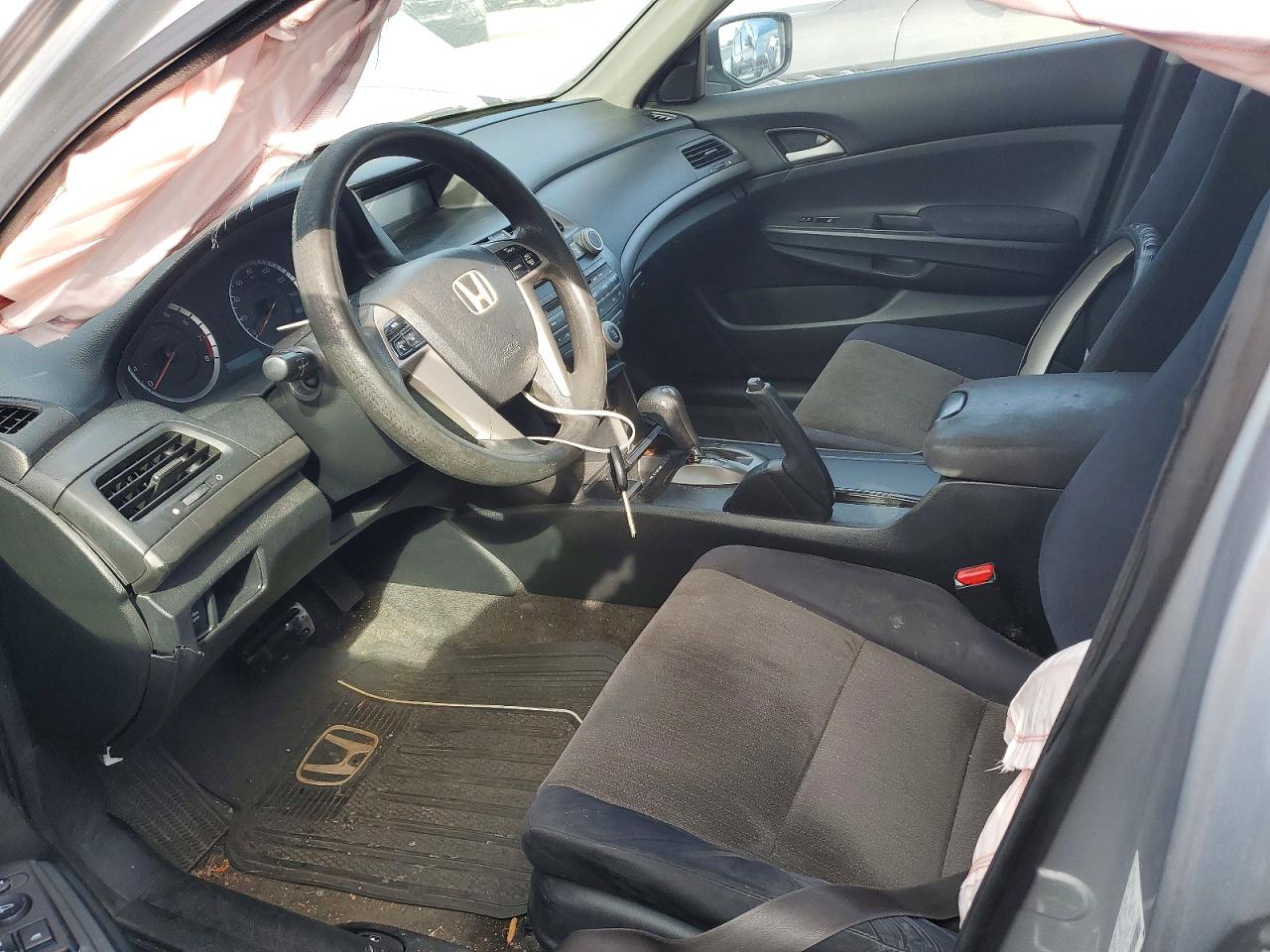 2010 HONDA ACCORD LXP photo 7