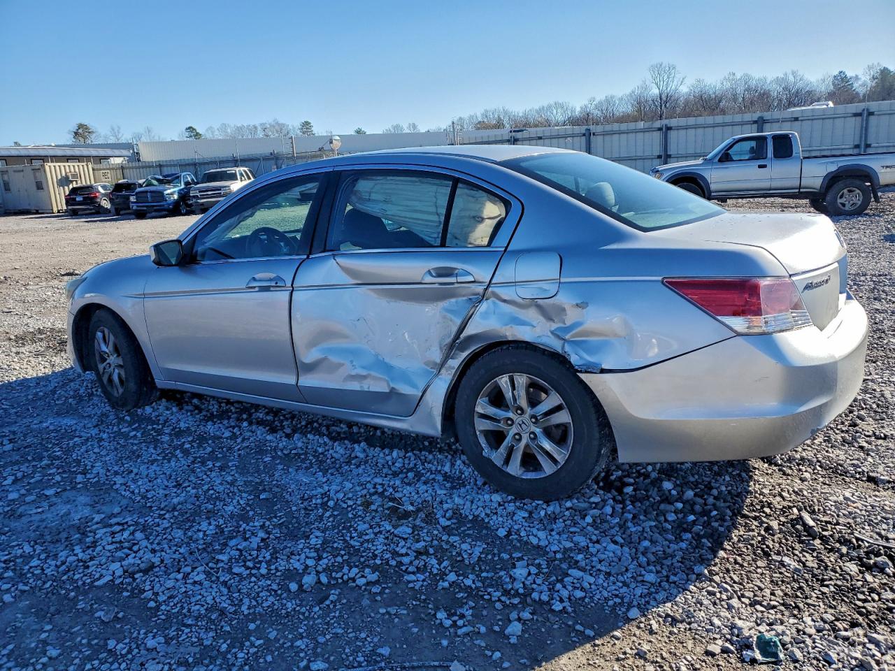 2010 HONDA ACCORD LXP photo 2