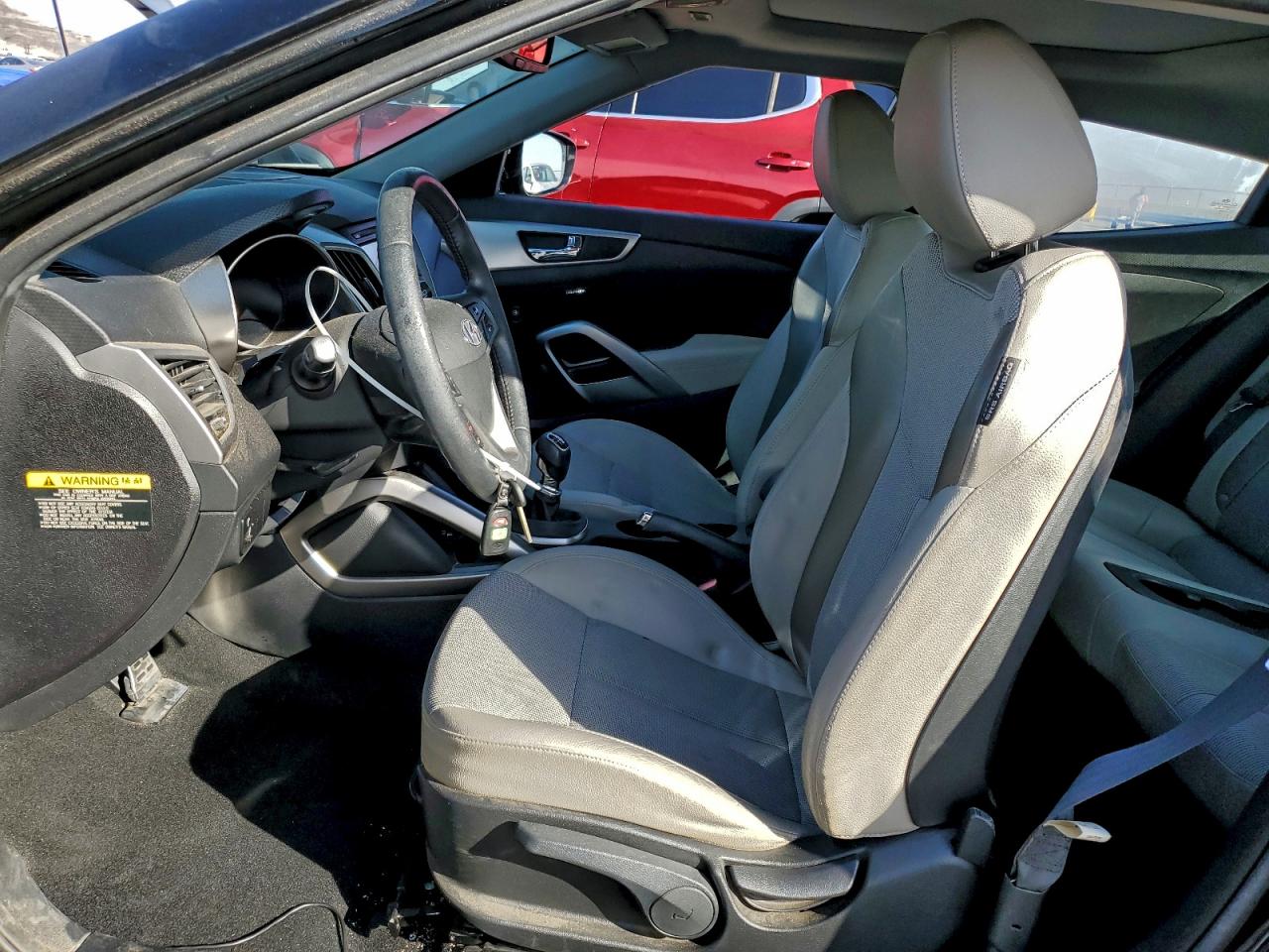2013 HYUNDAI VELOSTER photo 7