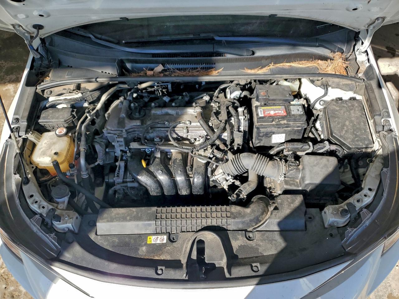 2020 TOYOTA COROLLA LE photo 11