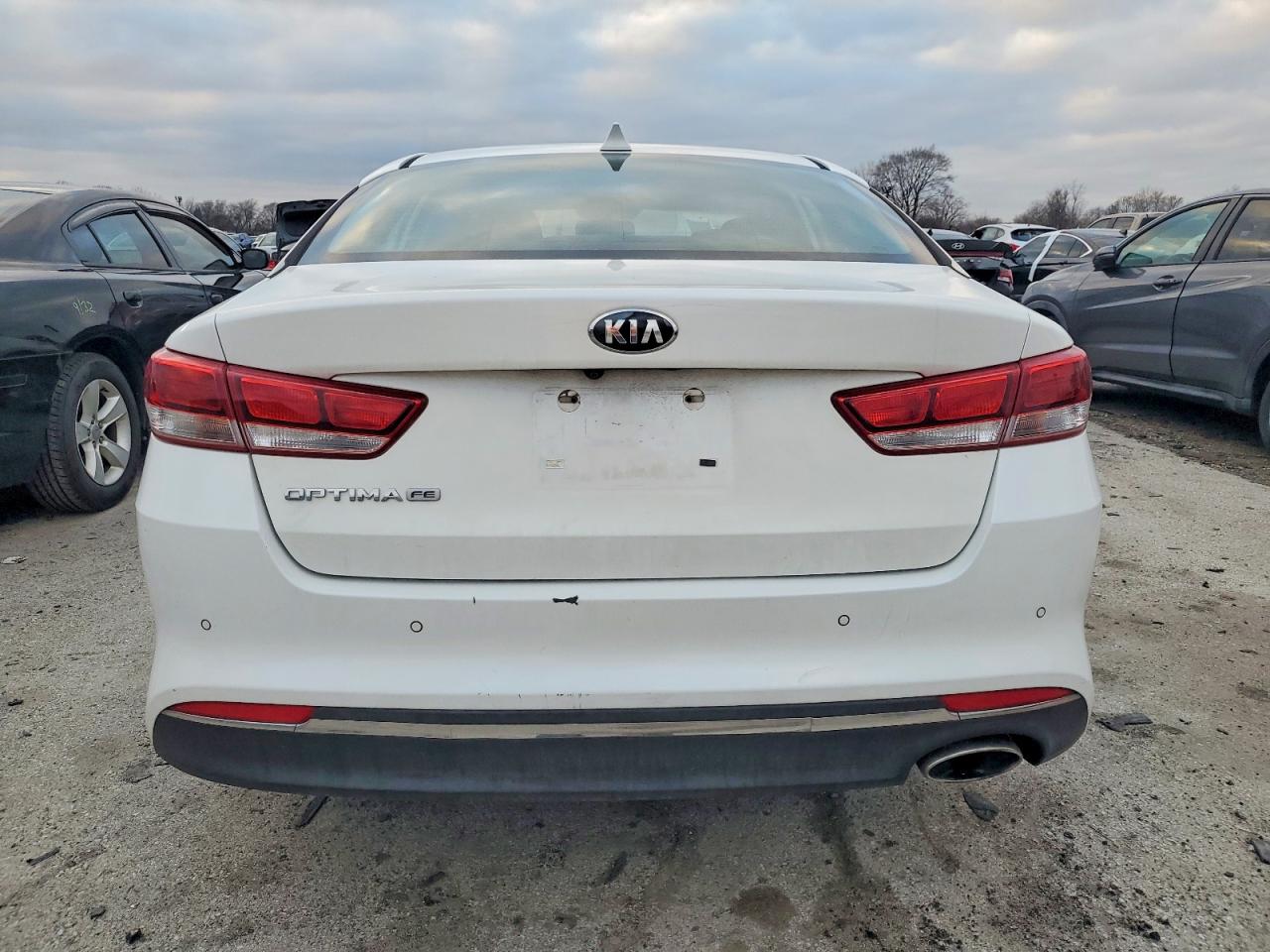 2018 KIA OPTIMA LX photo 6