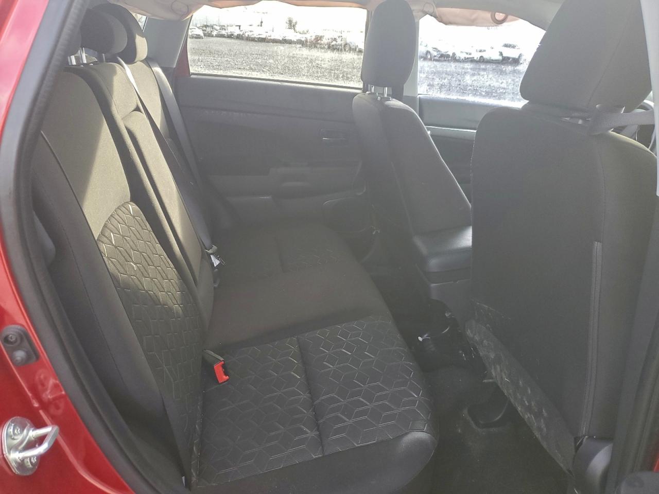 2024 MITSUBISHI OUTLANDER SPORT S/SE photo 19