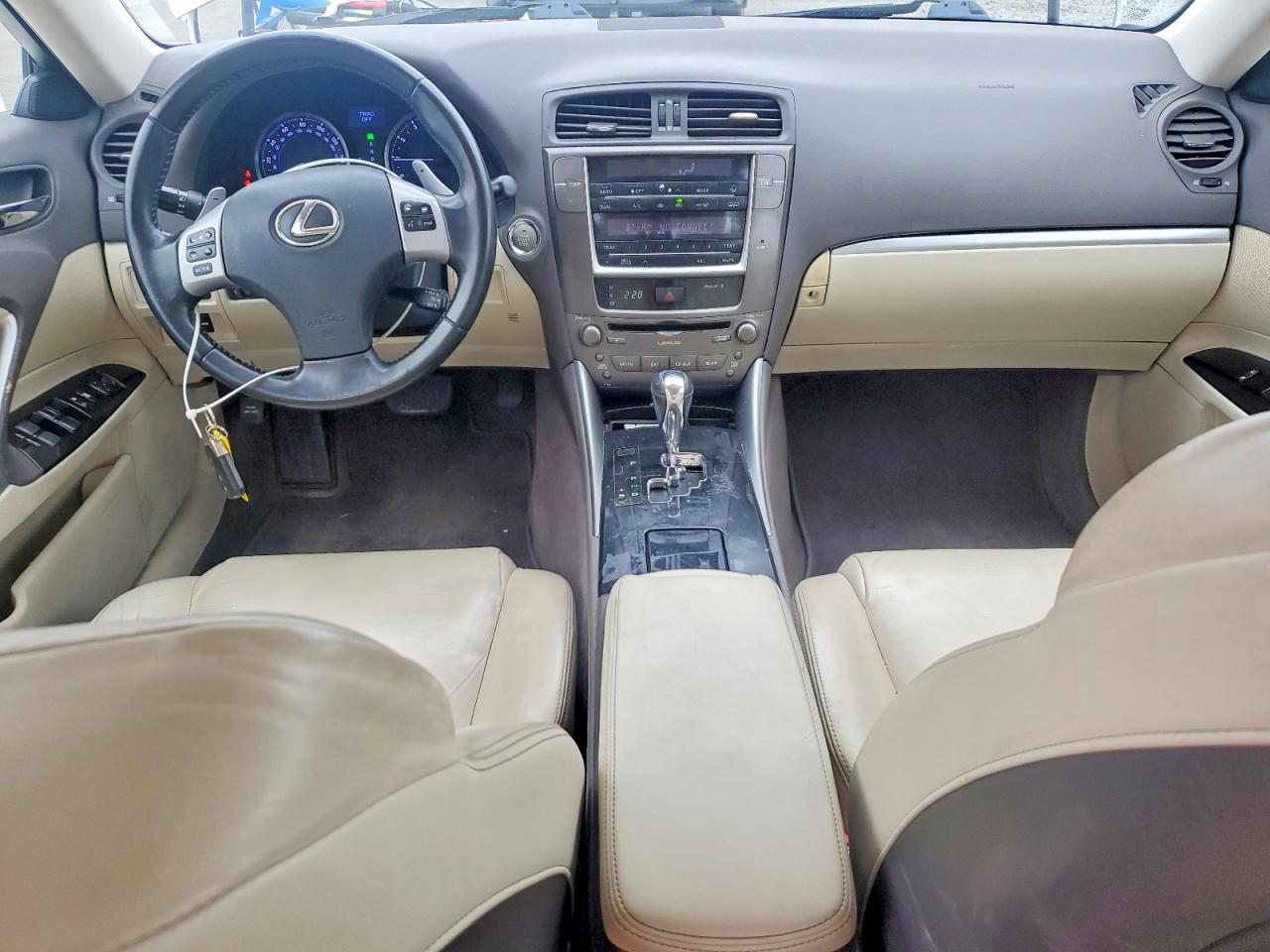 2012 LEXUS IS 250 photo 8
