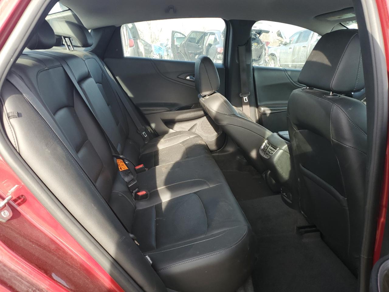 2017 CHEVROLET MALIBU PREMIER photo 10