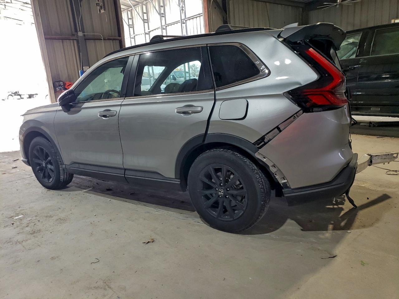 2025 HONDA CR-V SPORT-L photo 2