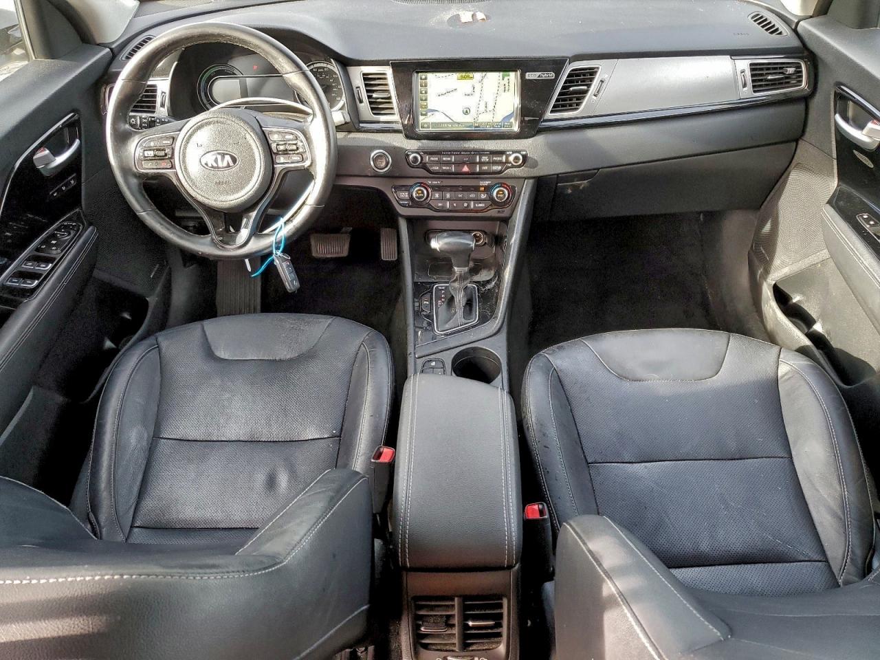 2018 KIA NIRO TOURING photo 8