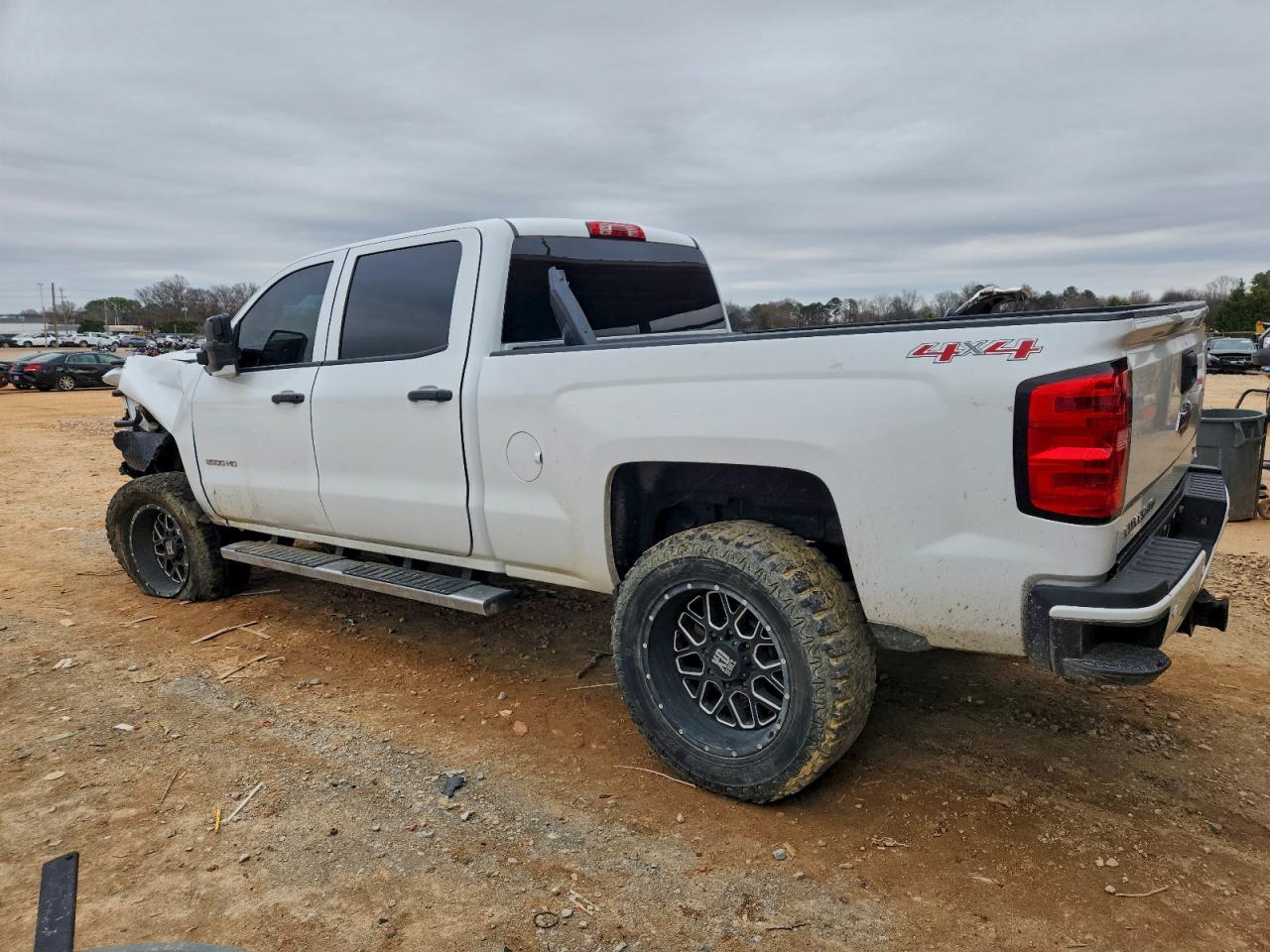 2015 CHEVROLET SILVERADO K2500 HEAVY DUTY LT photo 2