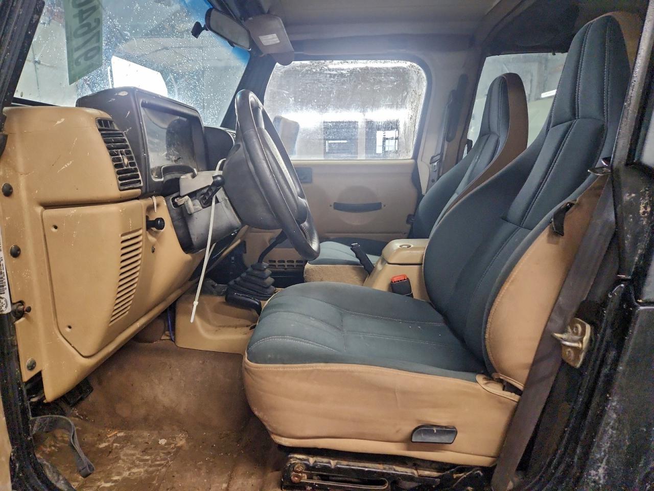 1999 JEEP WRANGLER / TJ SAHARA photo 7