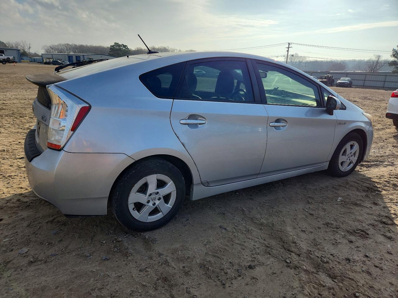 2010 TOYOTA PRIUS photo 3
