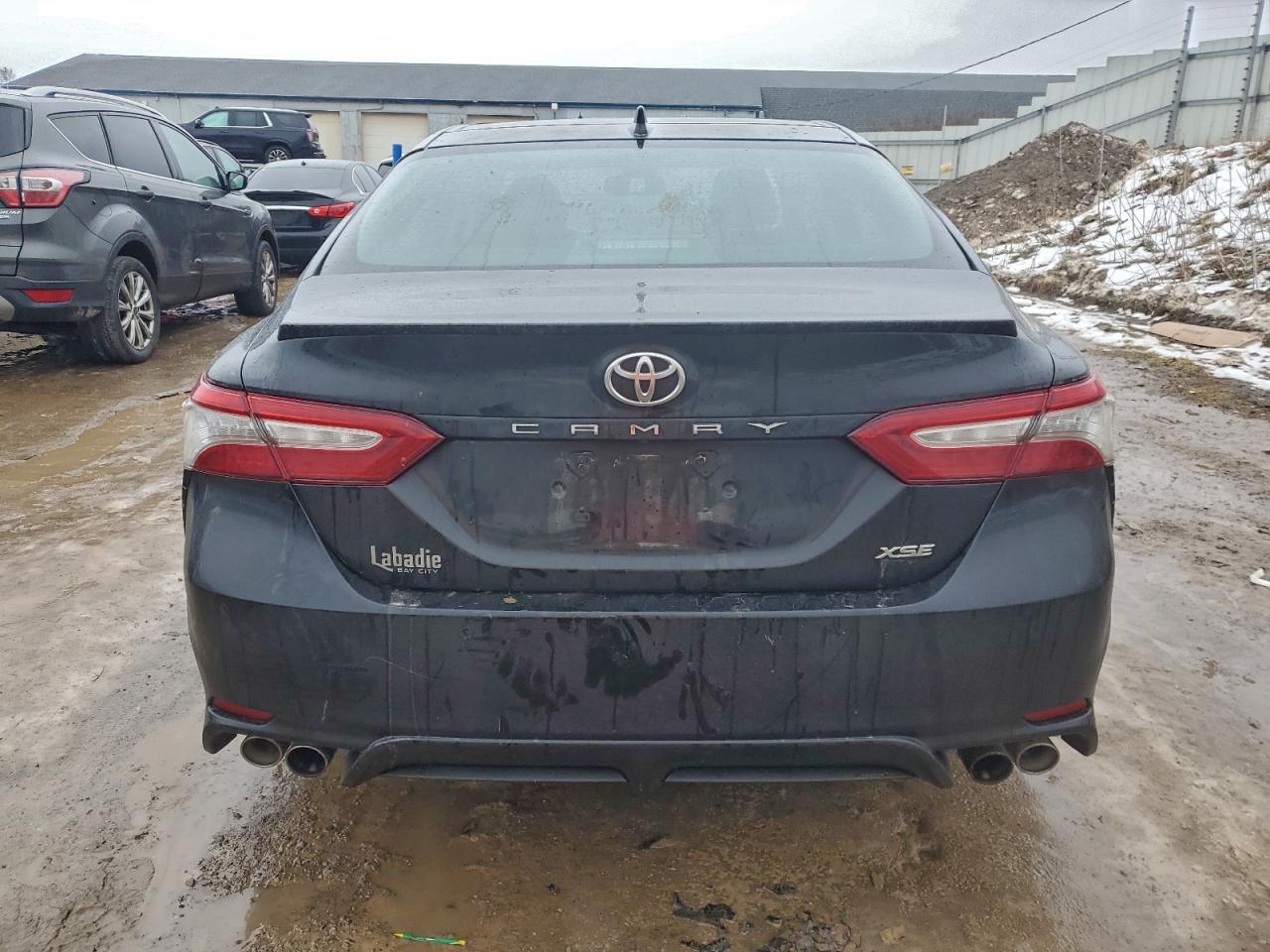 2018 TOYOTA CAMRY XSE photo 6