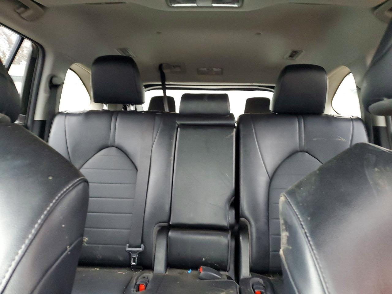 2022 TOYOTA HIGHLANDER XLE photo 10