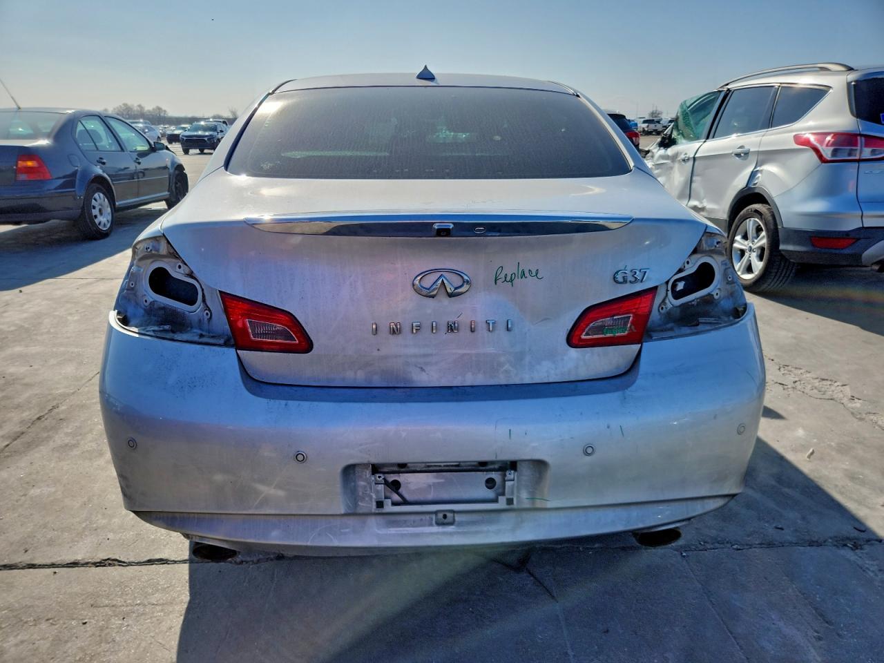 2013 INFINITI G37 BASE photo 6