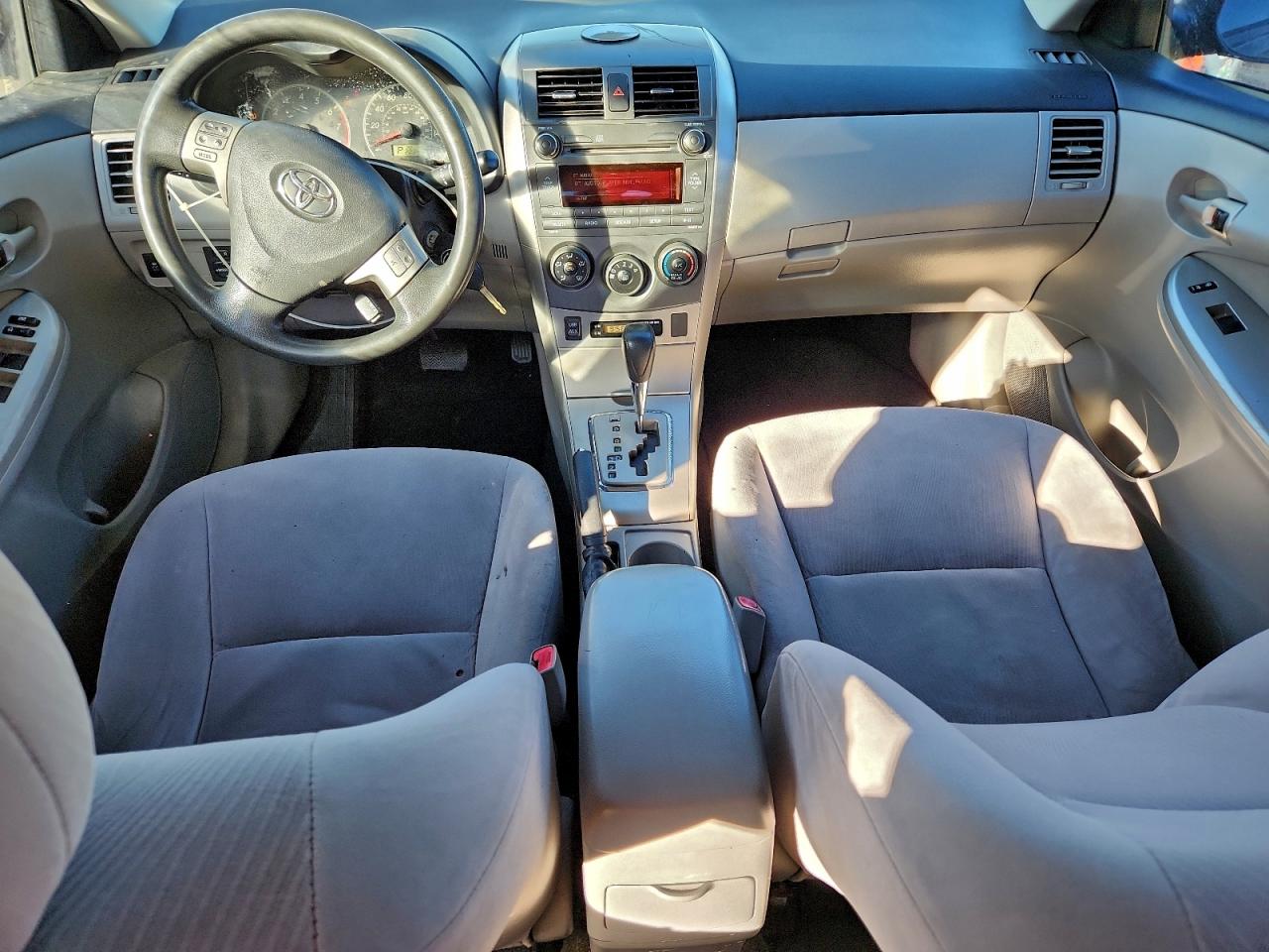 2011 TOYOTA COROLLA BASE photo 8