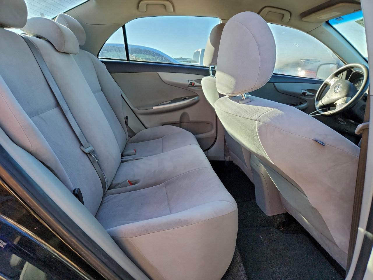 2011 TOYOTA COROLLA BASE photo 10