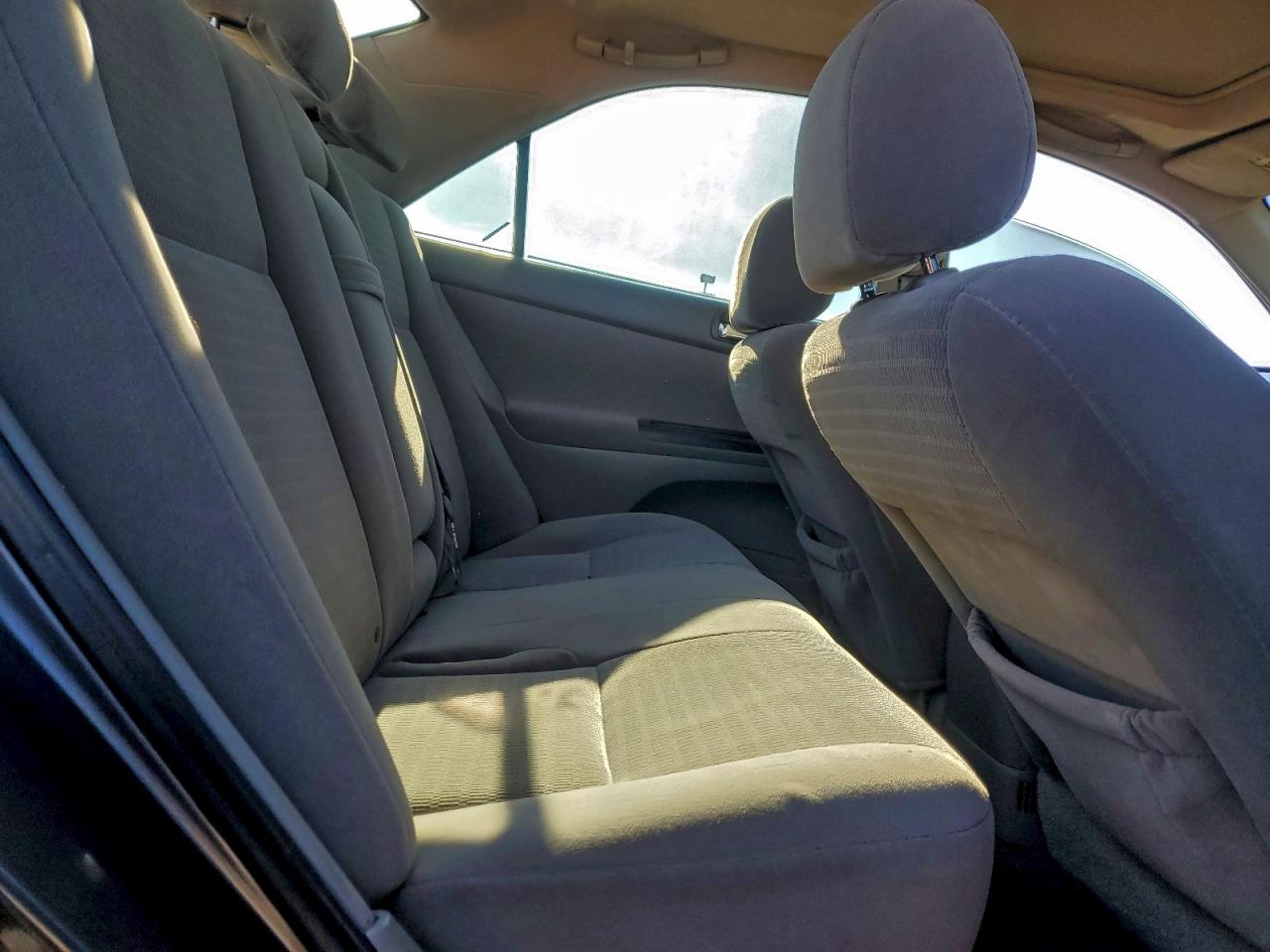 2005 TOYOTA CAMRY LE photo 19