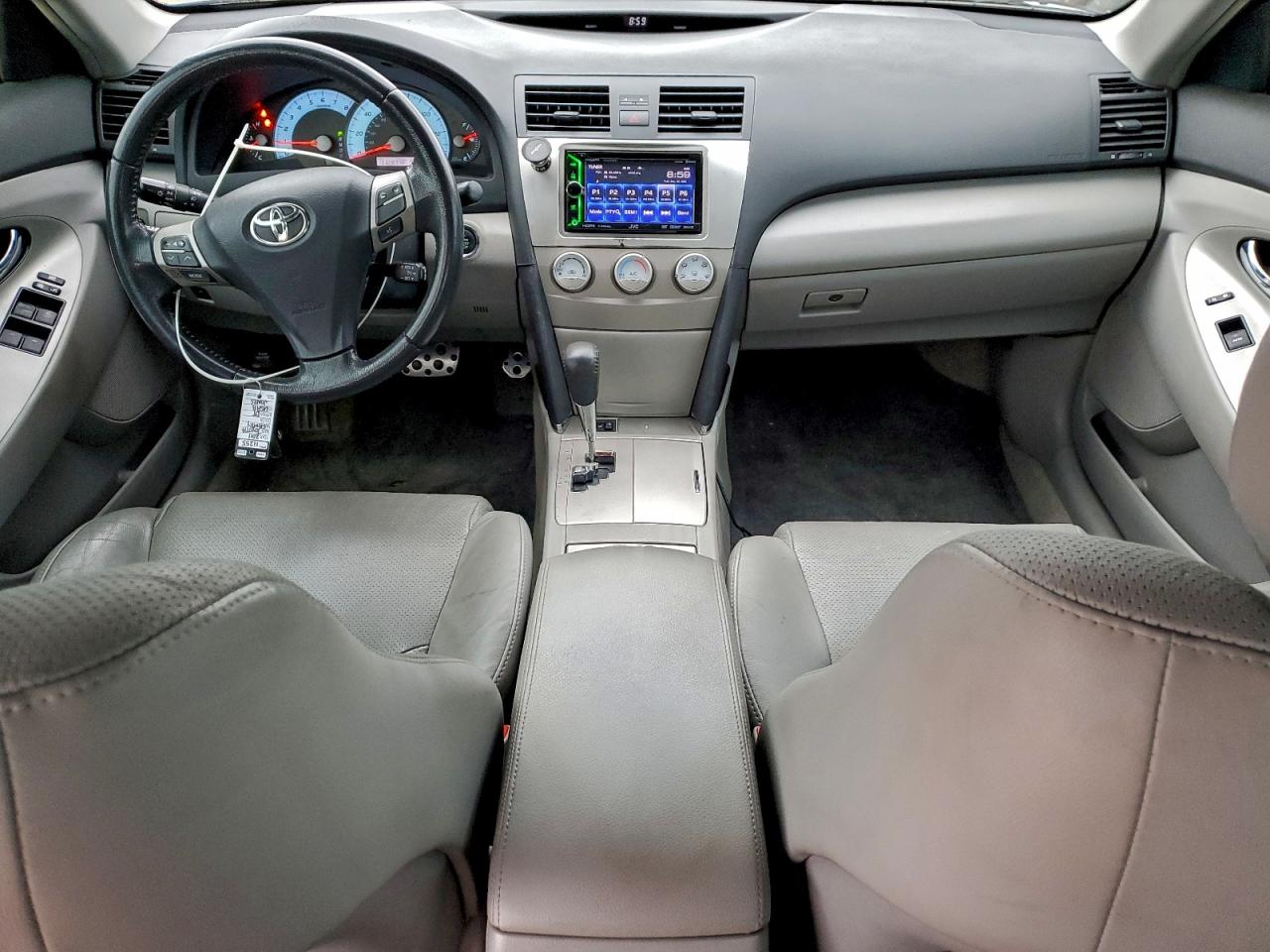 2011 TOYOTA CAMRY BASE photo 8