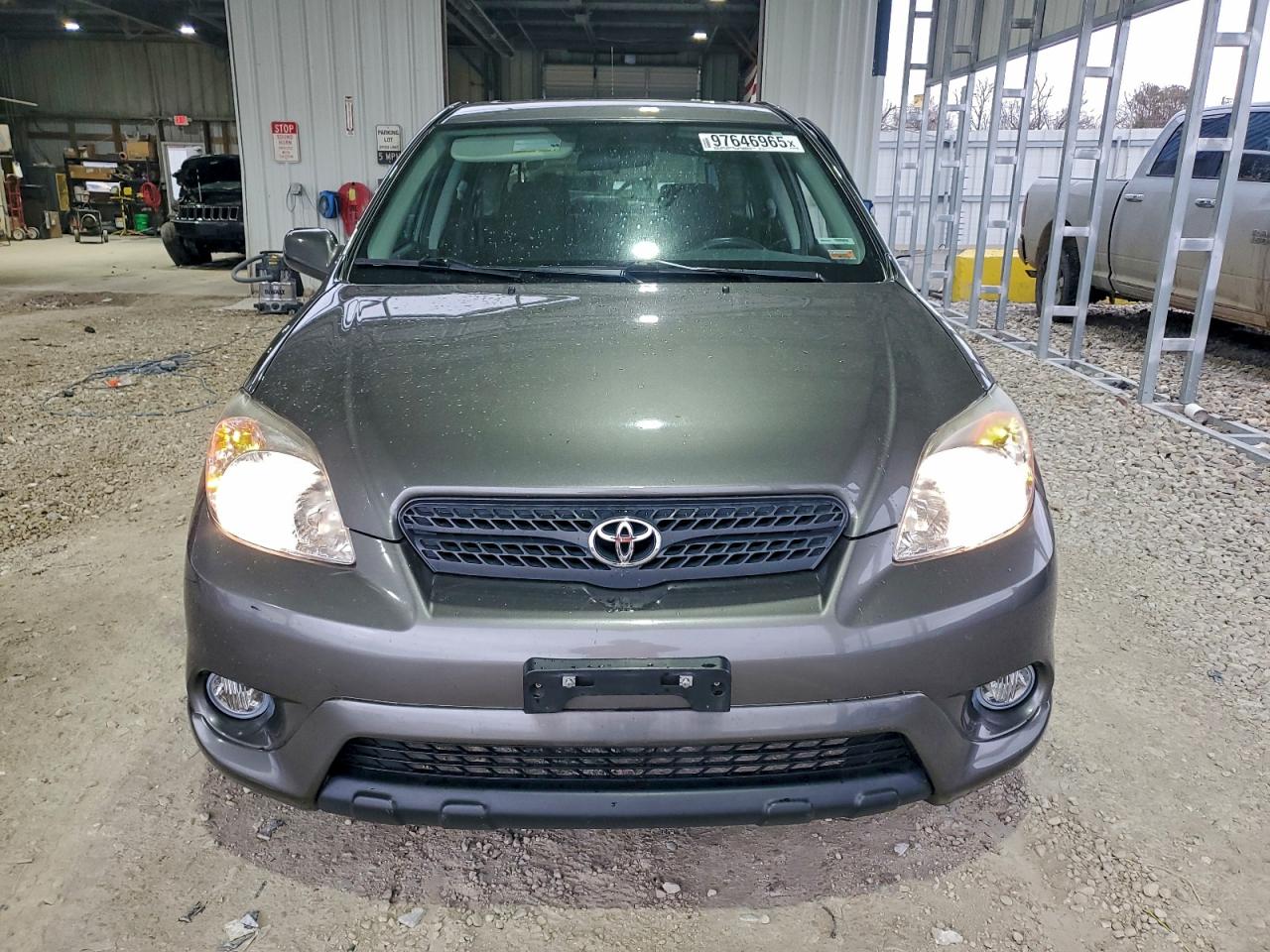 2008 TOYOTA COROLLA MATRIX XR photo 5
