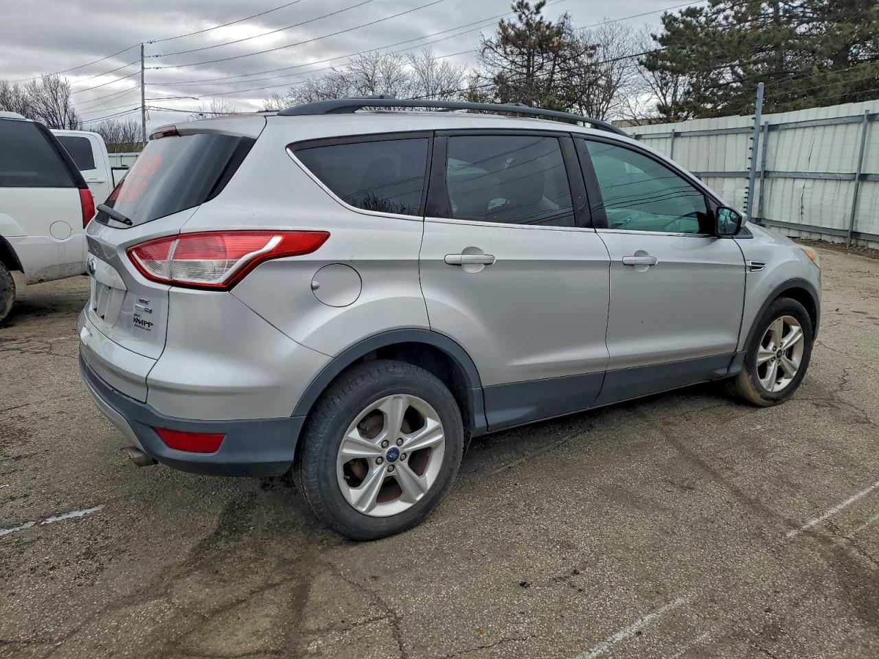 2013 FORD ESCAPE SE photo 3
