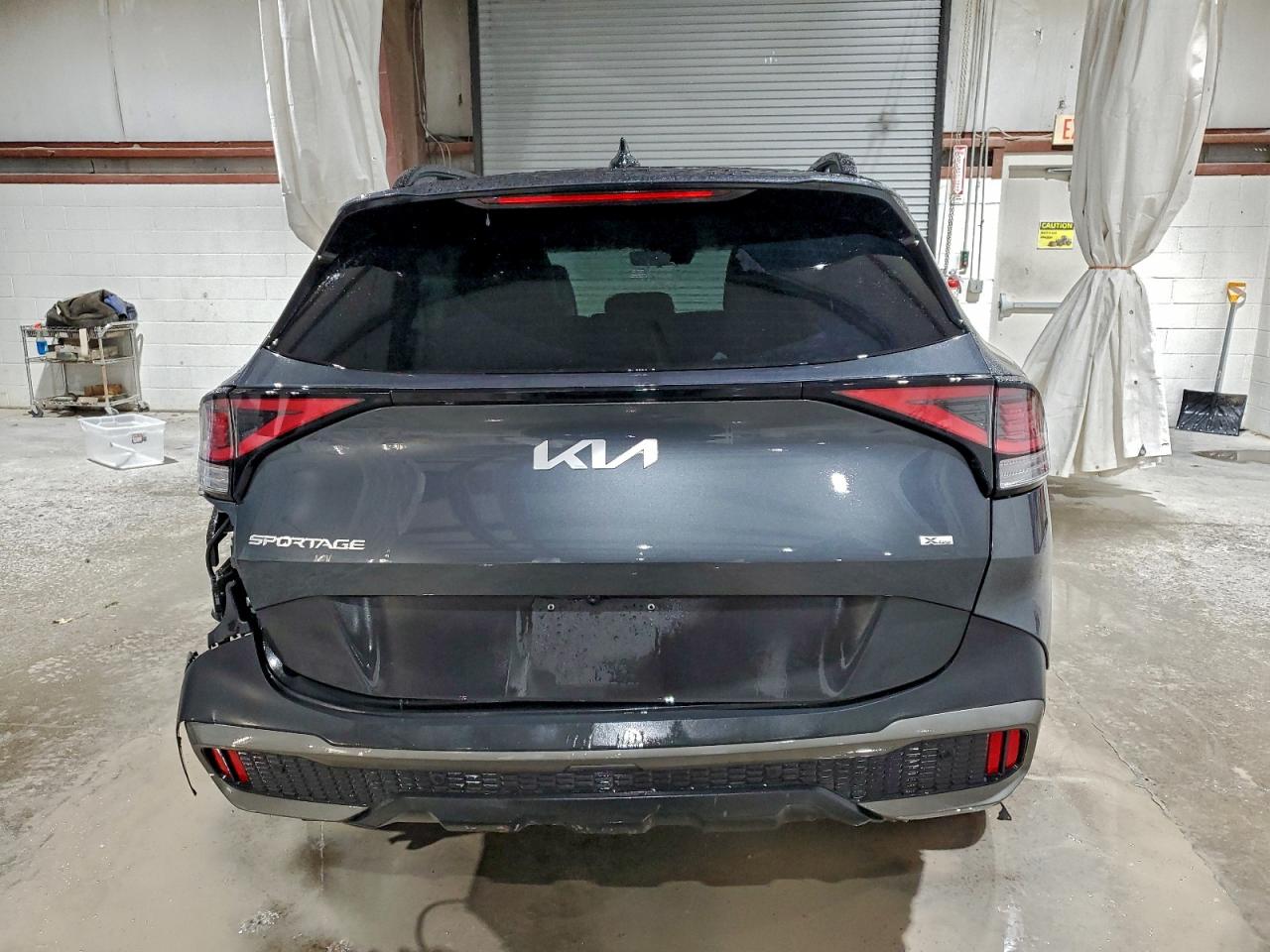 2023 KIA SPORTAGE X LINE photo 6