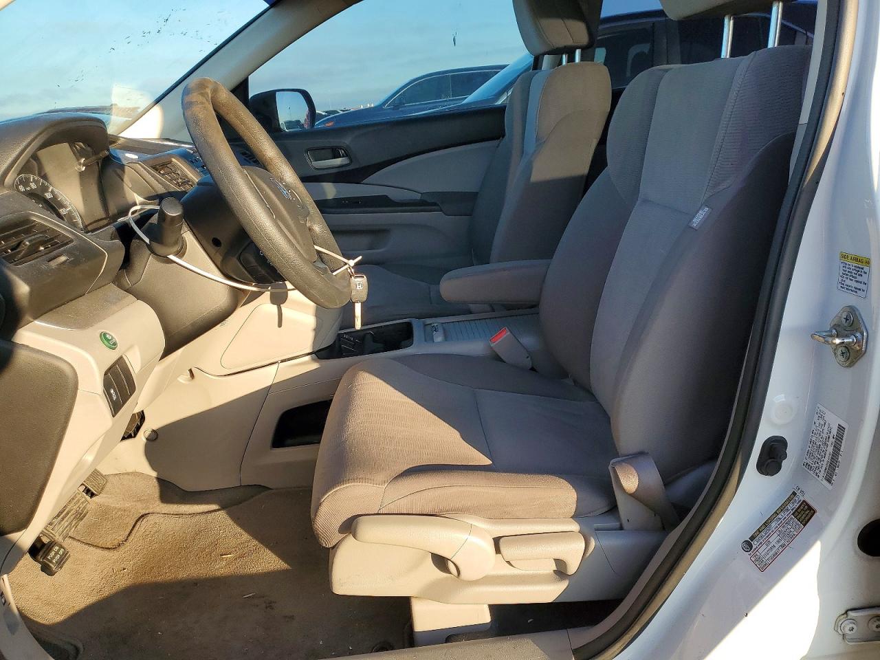 2013 HONDA CR-V LX photo 19