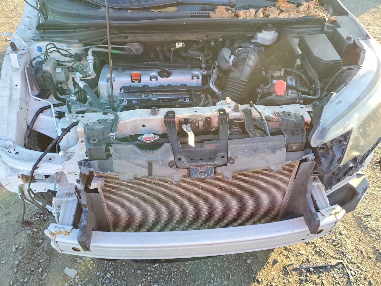 2013 HONDA CR-V LX photo 34