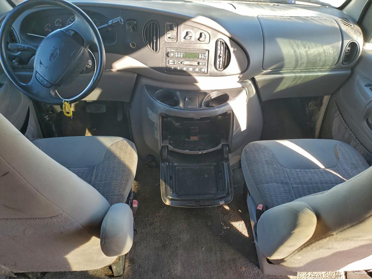 1999 FORD ECONOLINE E350 SUPER DUTY WAGON photo 8