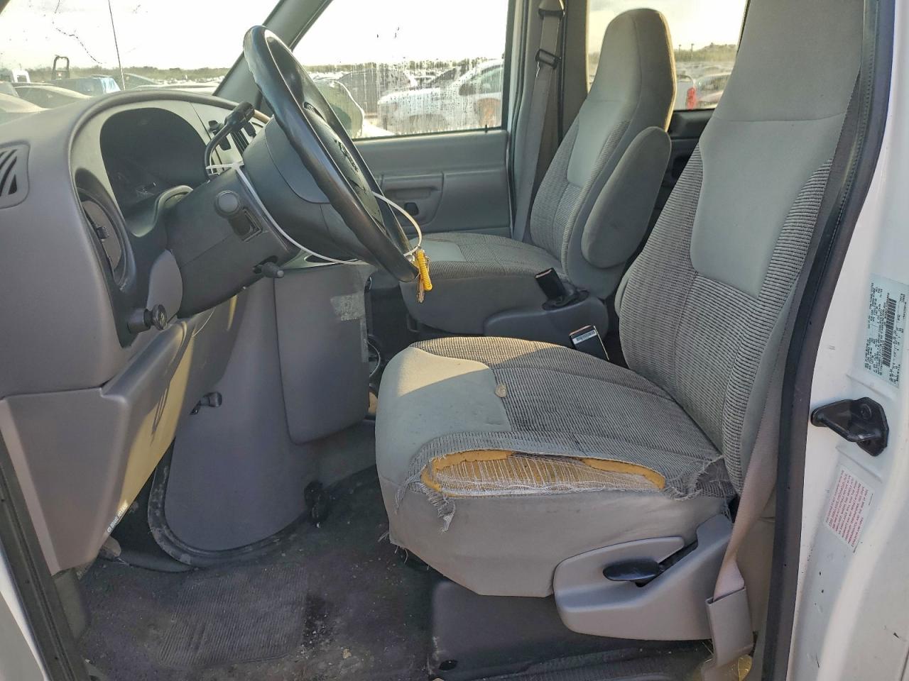 1999 FORD ECONOLINE E350 SUPER DUTY WAGON photo 7