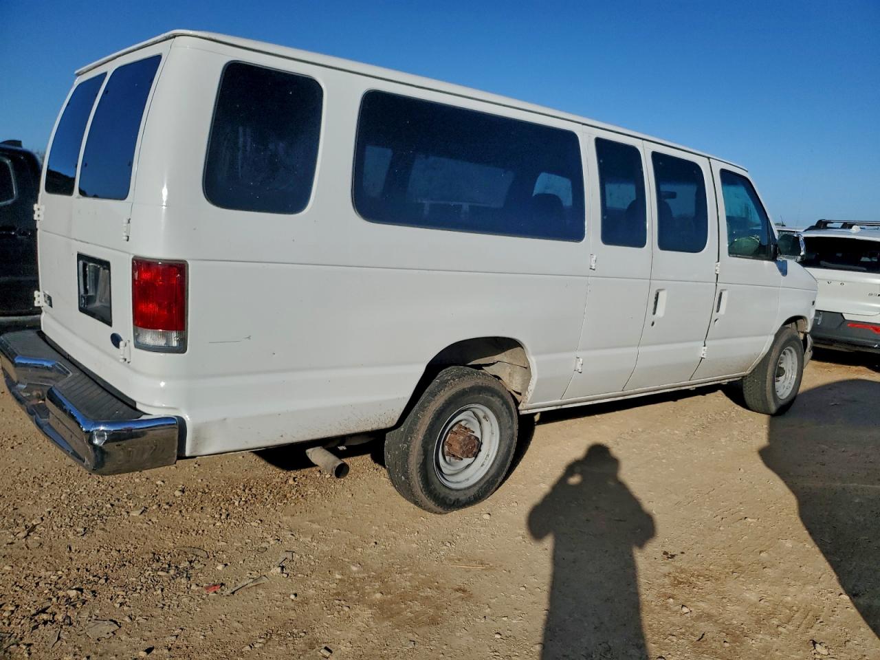 1999 FORD ECONOLINE E350 SUPER DUTY WAGON photo 3