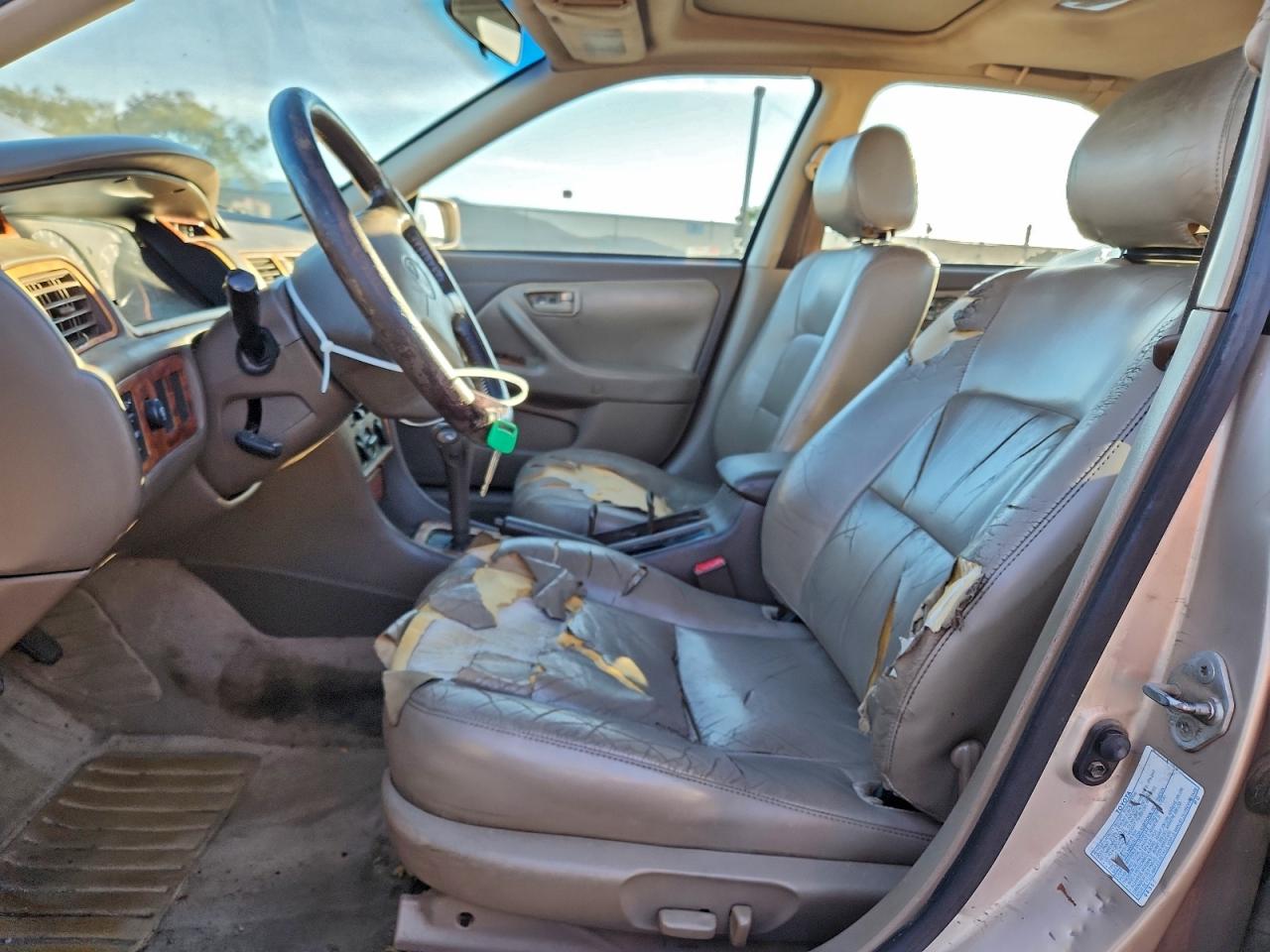 1997 TOYOTA CAMRY CE photo 7