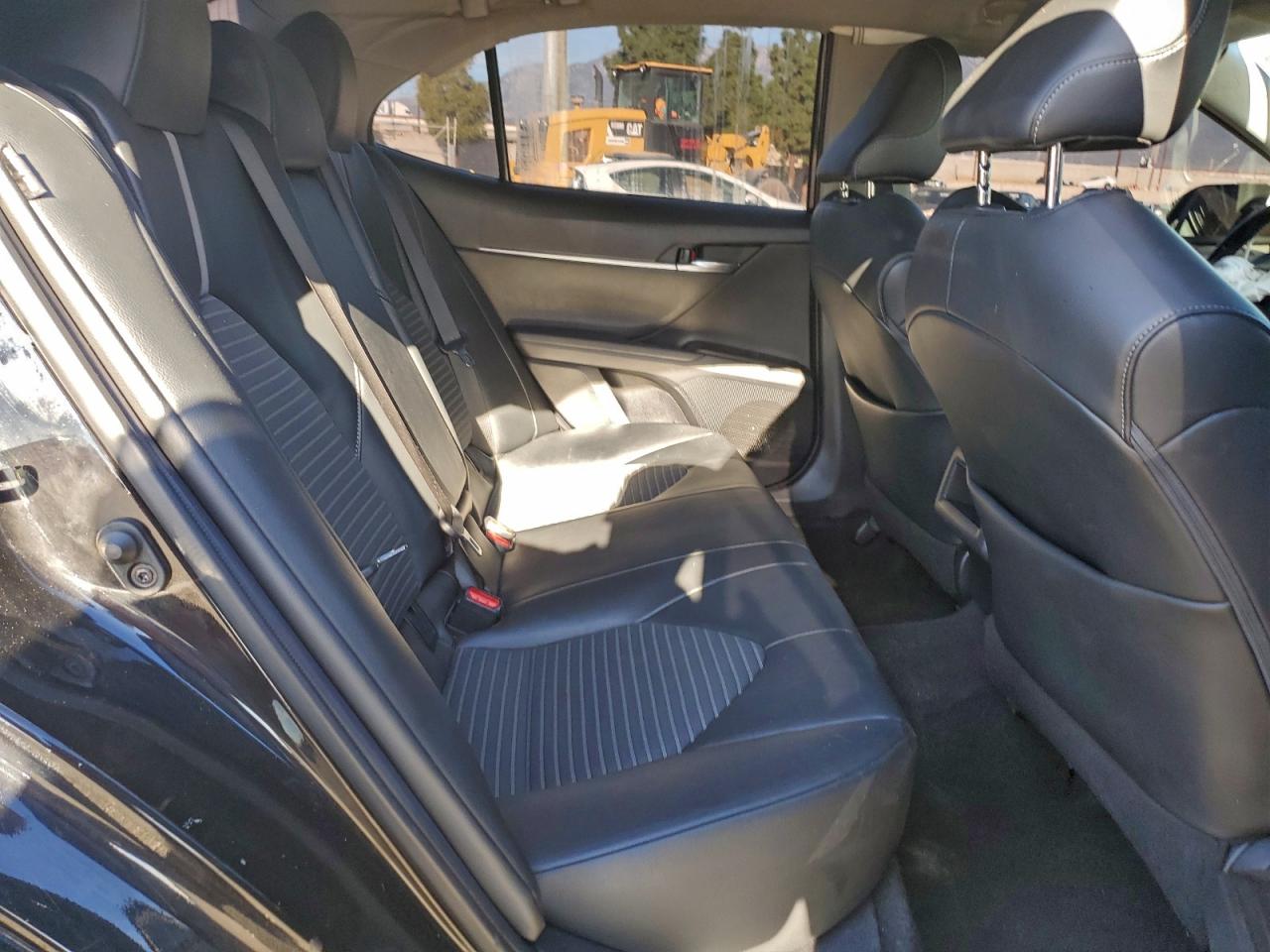 2021 TOYOTA CAMRY SE photo 10