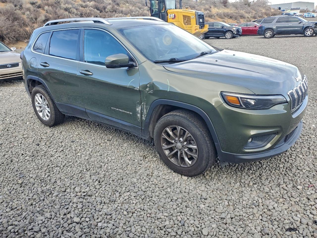 2021 JEEP CHEROKEE LATITUDE LUX photo 4