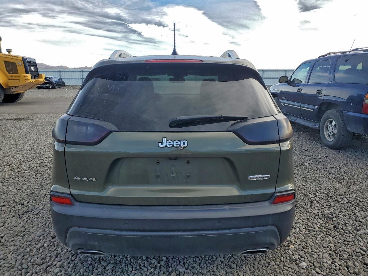 2021 JEEP CHEROKEE LATITUDE LUX photo 6