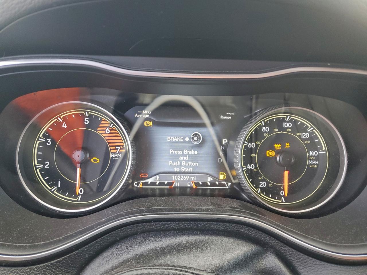2021 JEEP CHEROKEE LATITUDE LUX photo 9