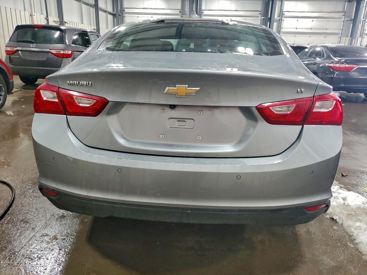 2024 CHEVROLET MALIBU LT photo 6