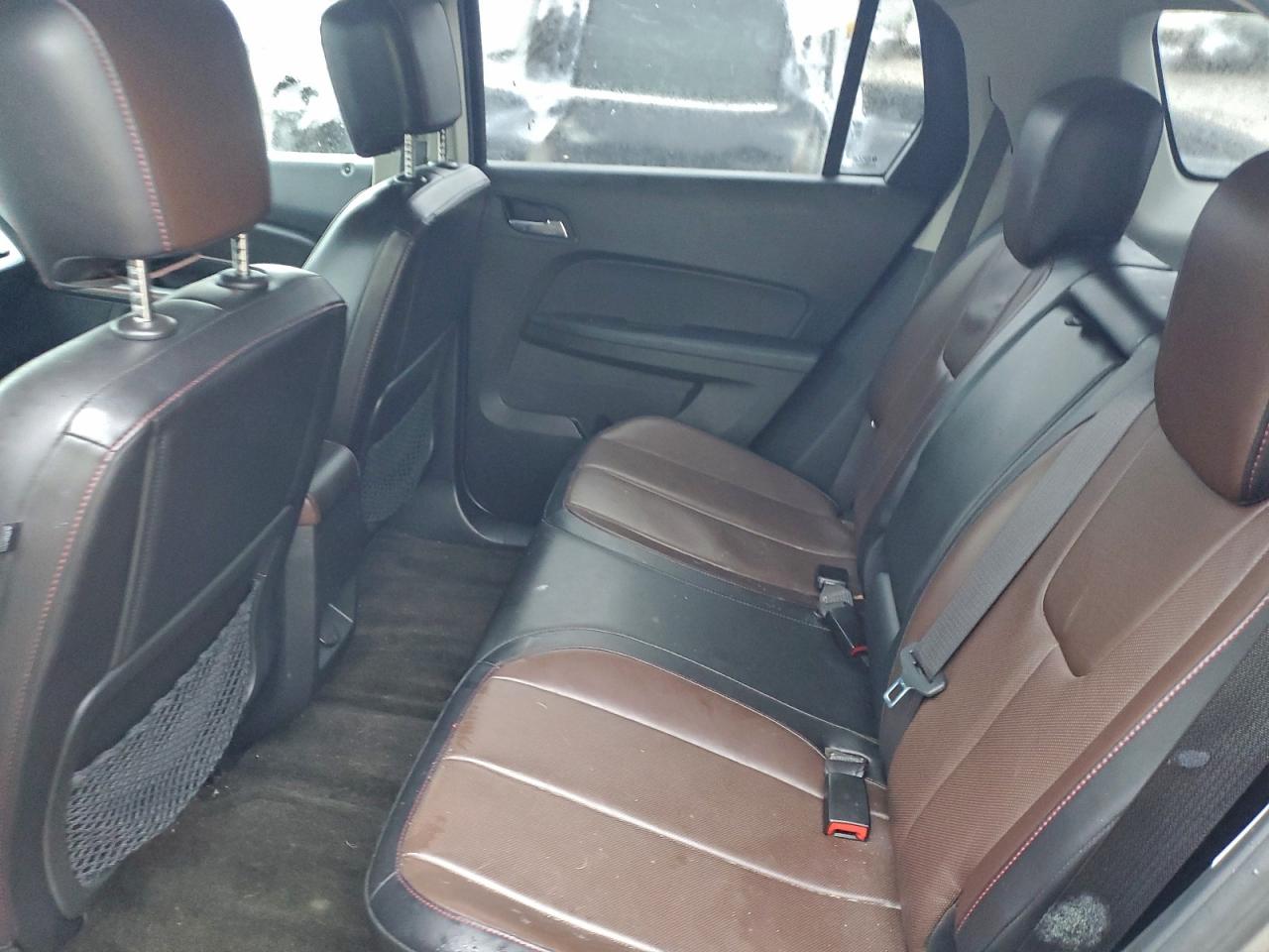 2011 GMC TERRAIN SLT photo 11