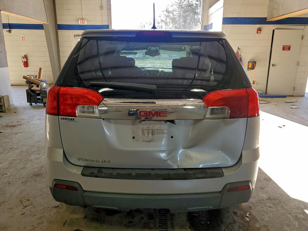 2013 GMC TERRAIN SLE photo 6