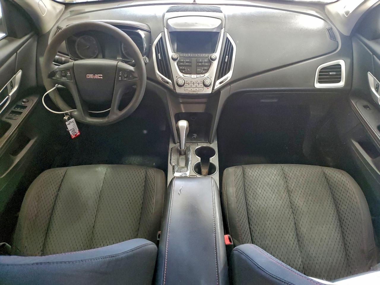 2013 GMC TERRAIN SLE photo 8