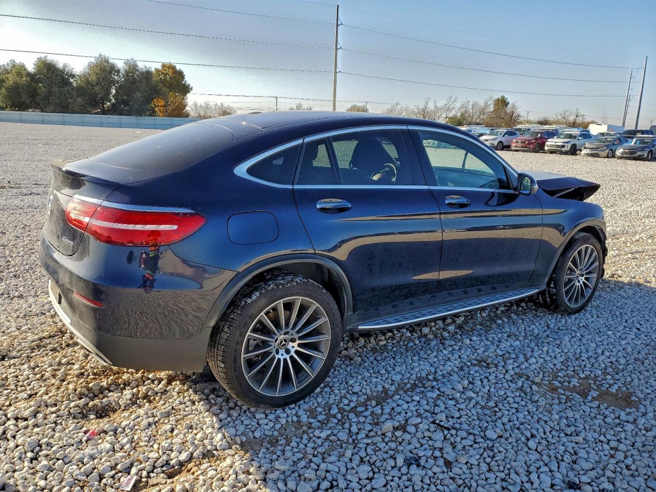 2018 MERCEDES-BENZ GLC COUPE 300 4MATIC photo 3
