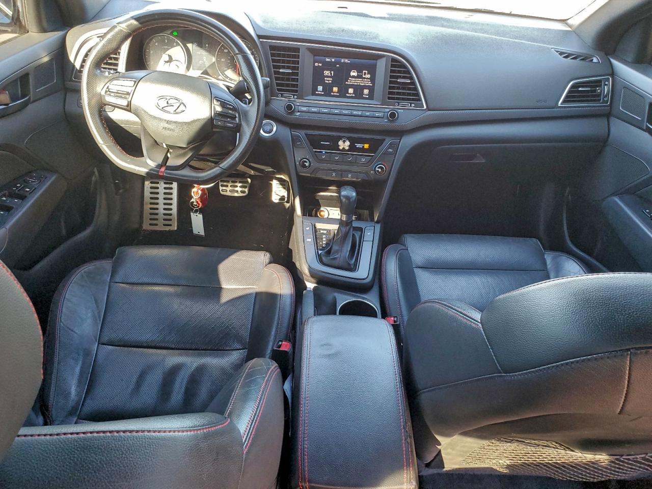 2018 HYUNDAI ELANTRA SPORT photo 8