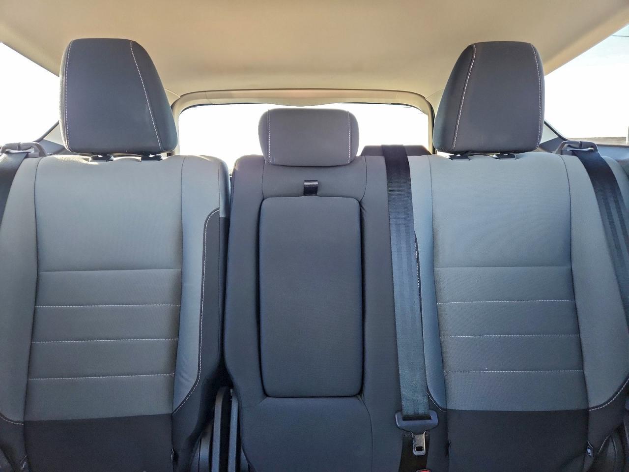 2016 FORD ESCAPE SE photo 19
