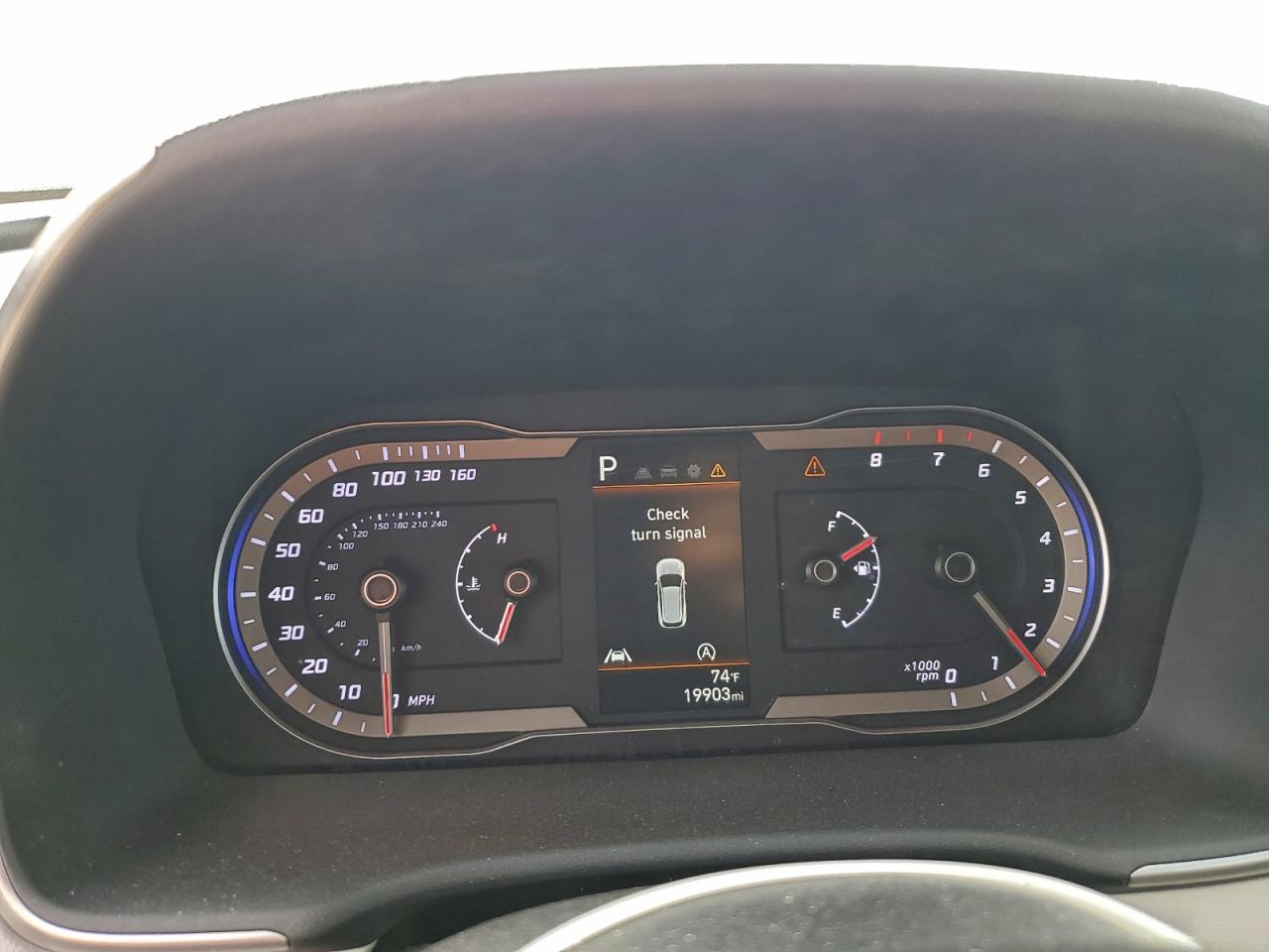 2024 HYUNDAI TUCSON SE photo 9