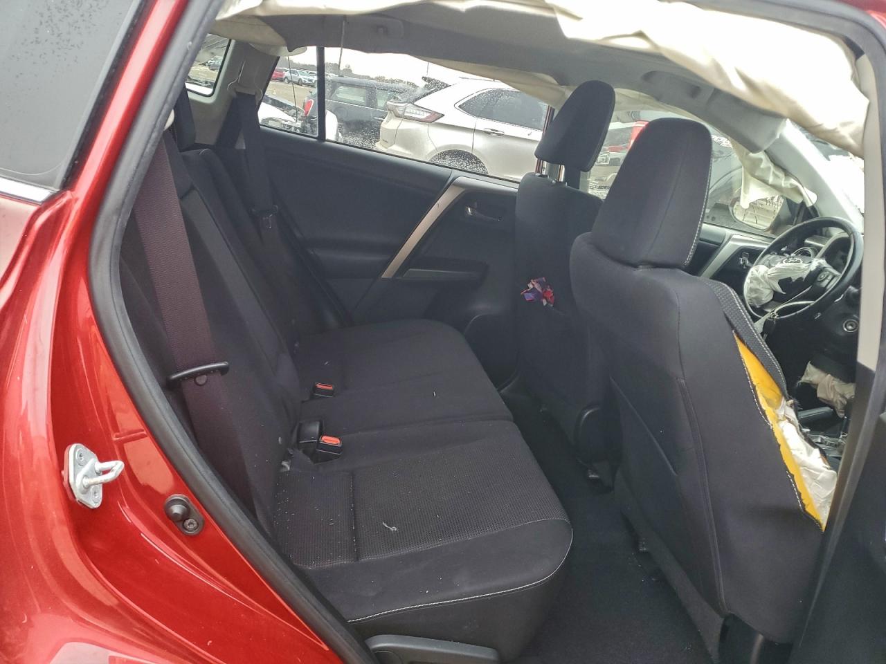 2016 TOYOTA RAV4 XLE photo 10
