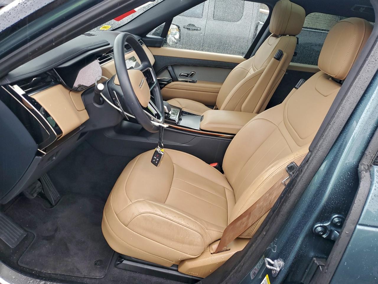 2024 LAND ROVER RANGE ROVER SPORT SE photo 7