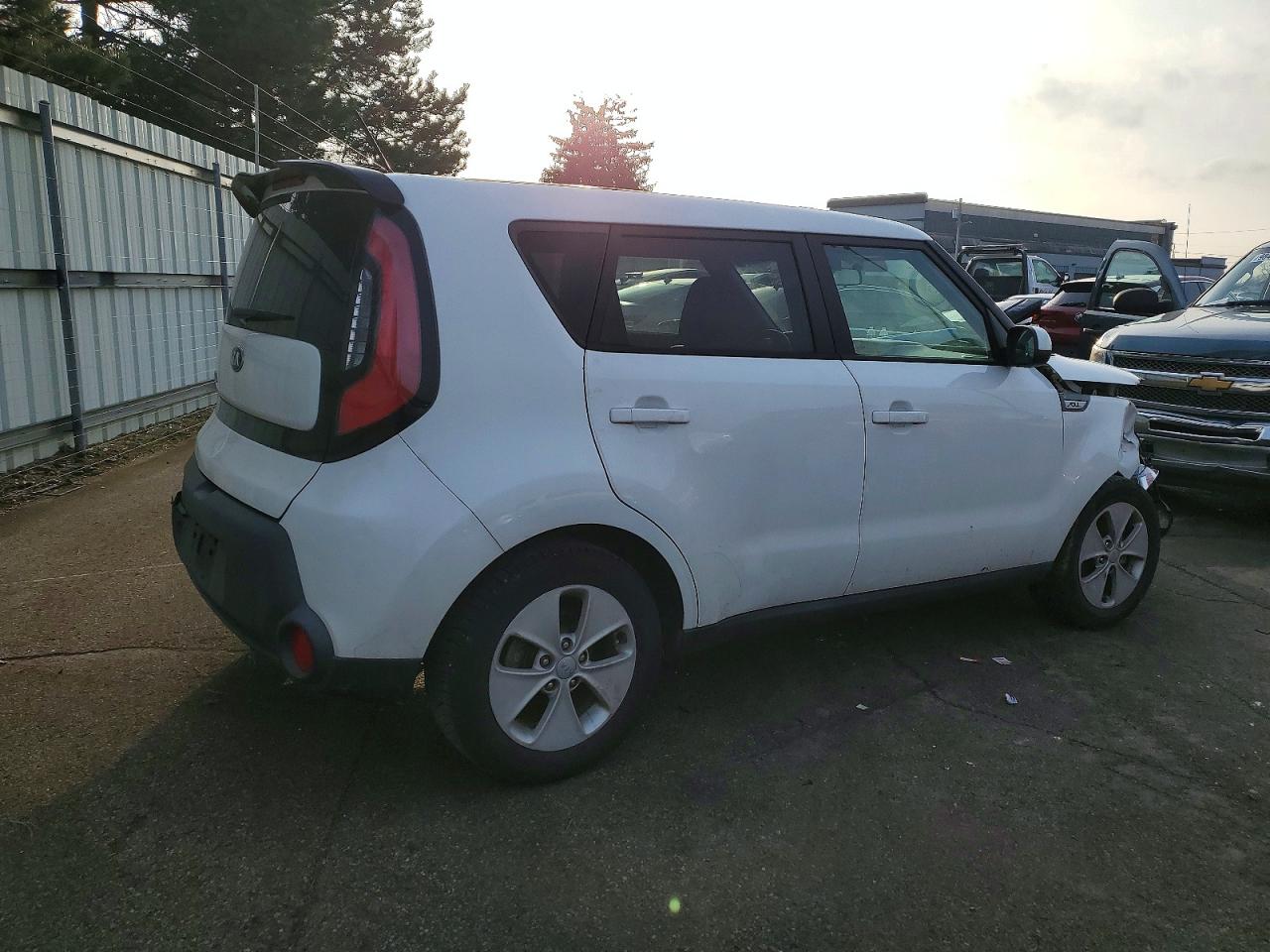 2016 KIA SOUL photo 3