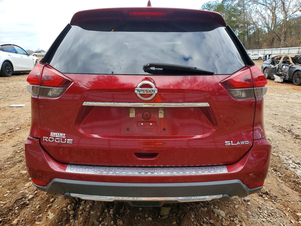 2018 NISSAN ROGUE S photo 11