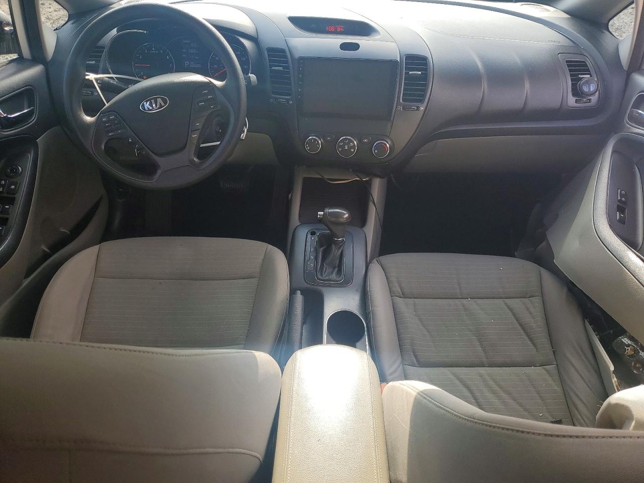 2015 KIA FORTE LX photo 8