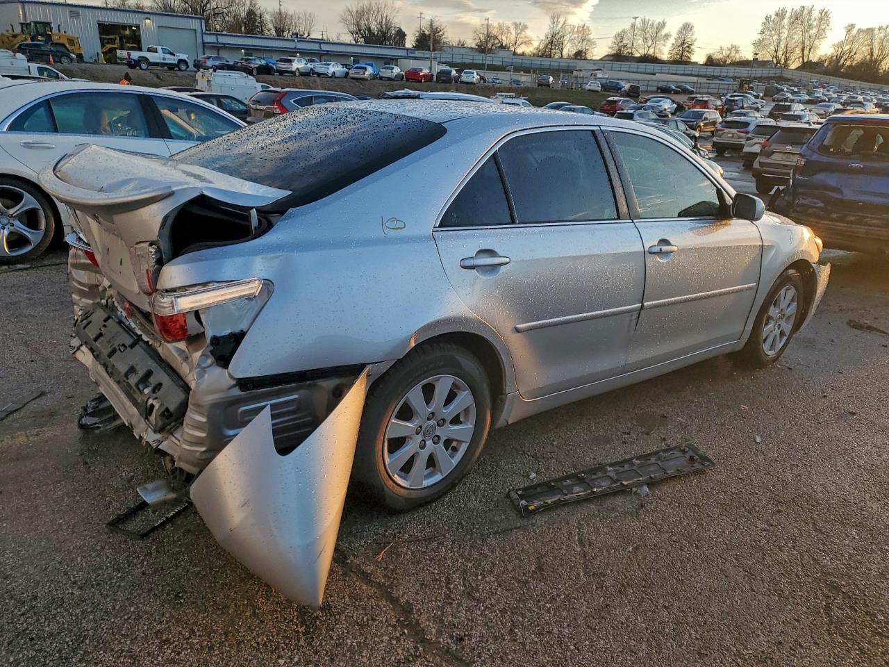 2009 TOYOTA CAMRY HYBRID photo 3