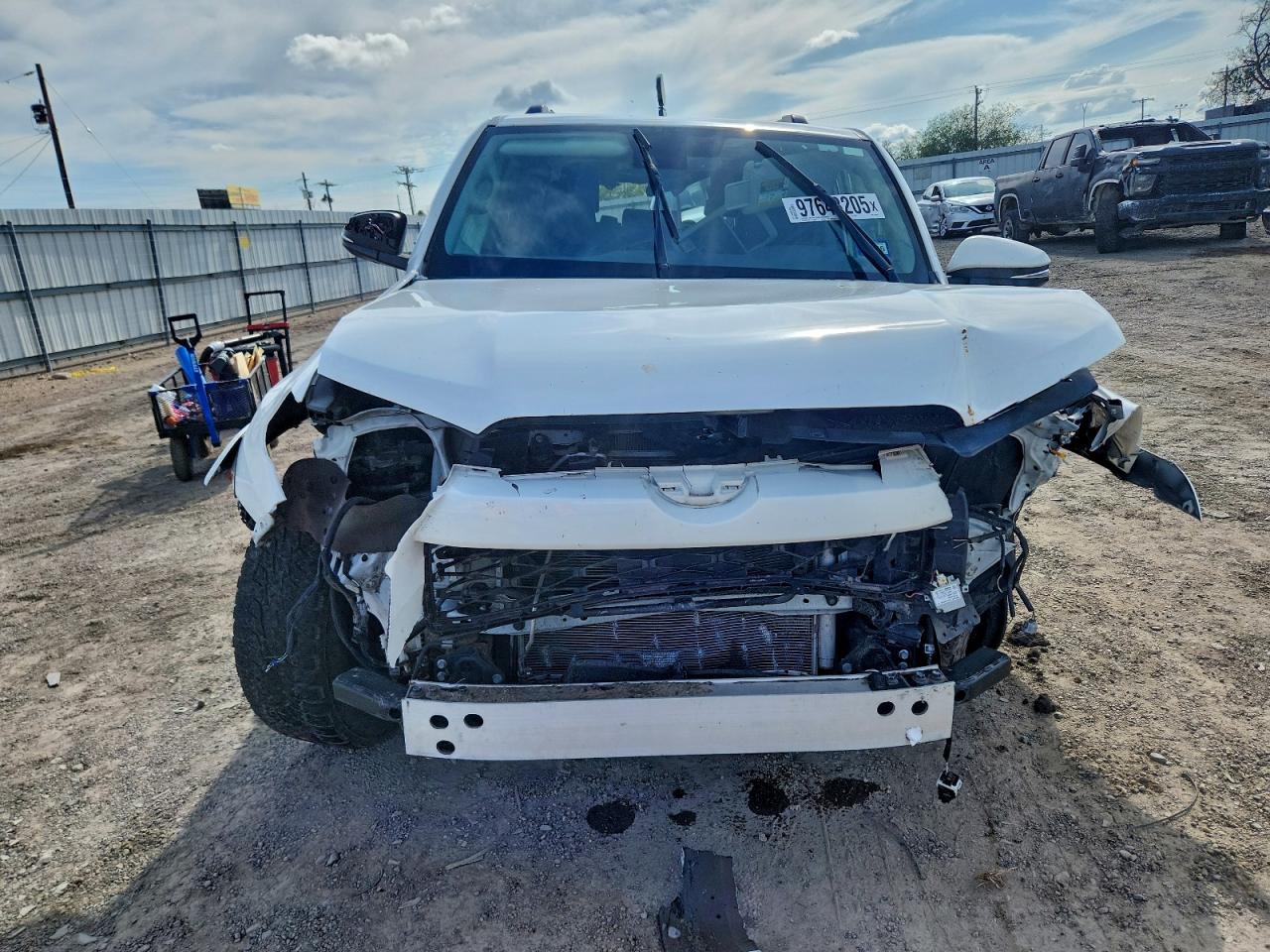 2022 TOYOTA 4RUNNER SR5 photo 5