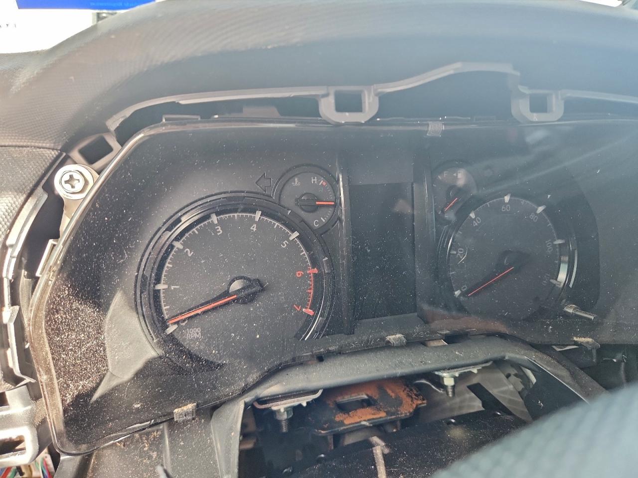 2022 TOYOTA 4RUNNER SR5 photo 9