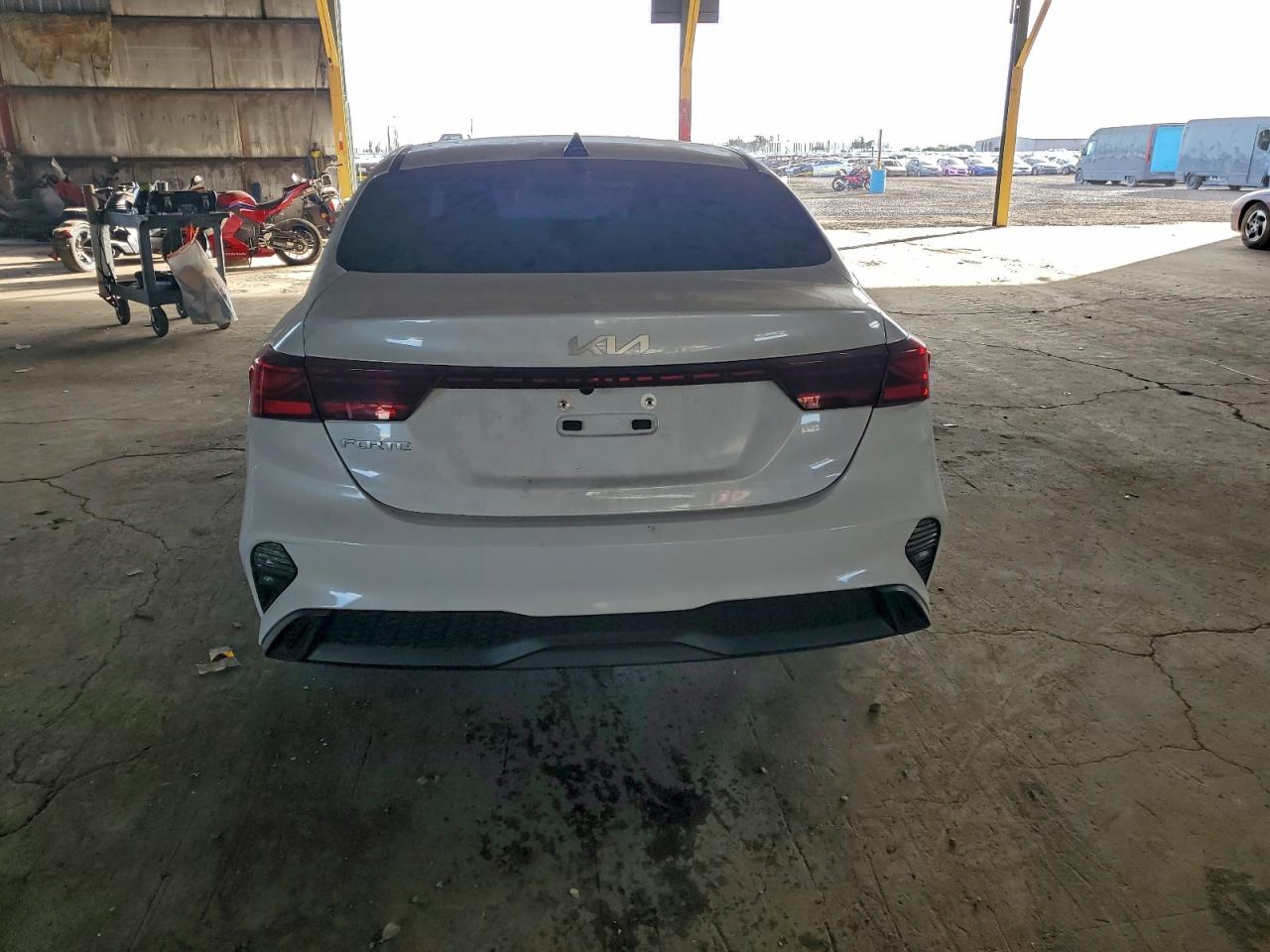 2023 KIA FORTE LX photo 6